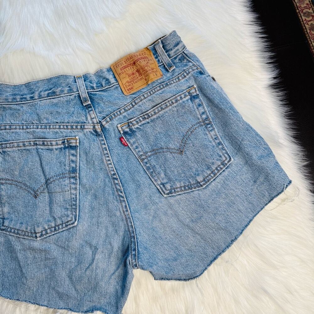 Levi's Rare Vintage 80’s 550 Relaxed Fit Cut Offs - Picture 8 of 8